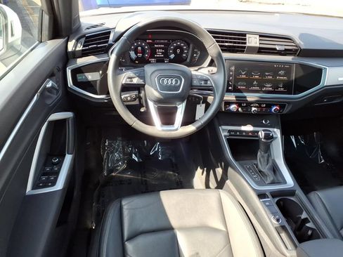 Used 2025 Audi Q3 2.0T Premium AWD/4WD image 9