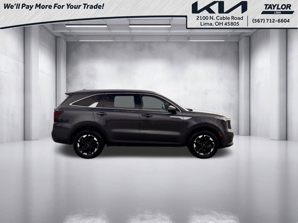 Used 2024 Kia Sorento S AWD/4WD image 14