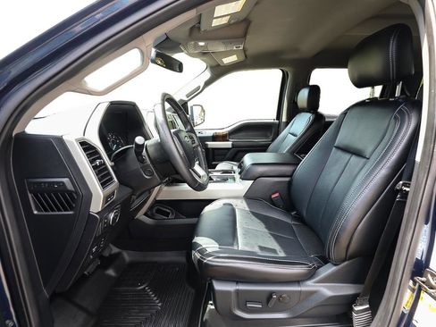 Used 2020 Ford F150 Lariat w/ Equipment Group 502A Luxury AWD/4WD image 12