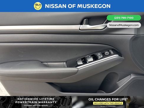 New 2025 Nissan Altima 2.5 SL image 10