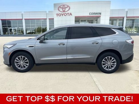 Used 2023 Buick Enclave Essence AWD/4WD image 2