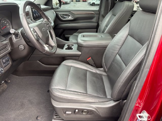 Certified 2021 Chevrolet Tahoe Z71 w/ Luxury Package AWD/4WD image 9