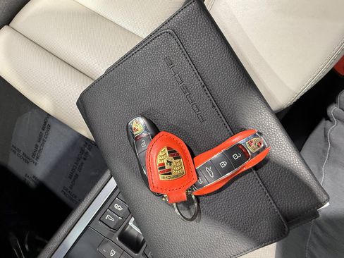 Used 2020 Porsche 718 Boxster image 50