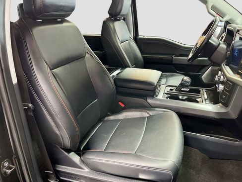 Used 2022 Ford F150 Lariat w/ Equipment Group 502A High AWD/4WD image 30