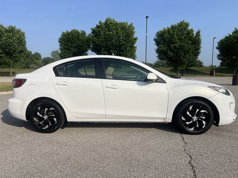 Used 2012 MAZDA MAZDA3 i Touring FWD image 6