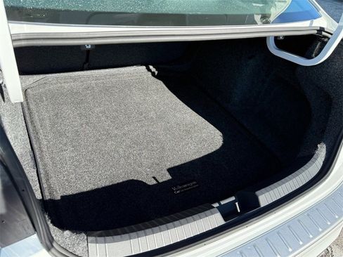 Certified 2025 Volkswagen Jetta SEL image 11