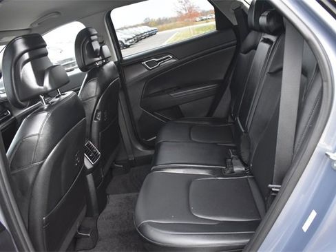Certified 2025 Kia Sportage EX image 16