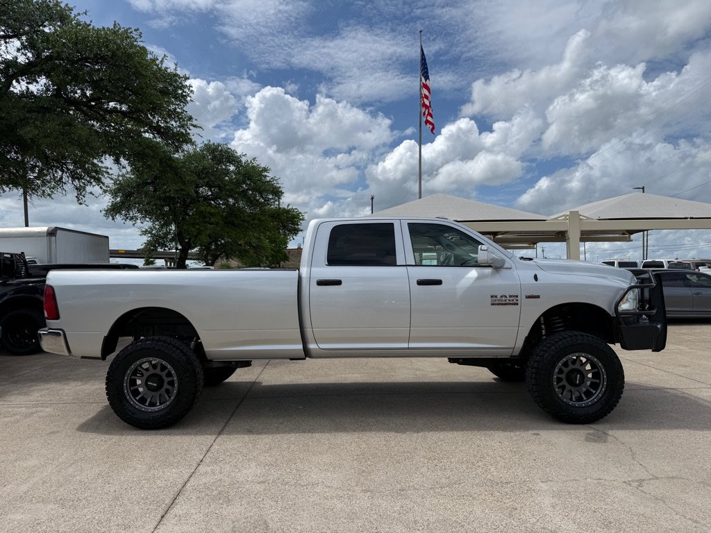 Used 2018 RAM 2500 Tradesman w/ Chrome Appearance Group AWD/4WD image 8