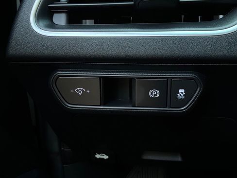 Used 2025 Kia K4 FWD image 24