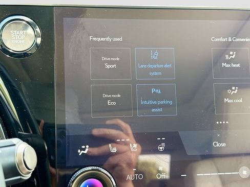 Used 2023 Lexus RX 350 FWD w/ Cold Area Package image 31