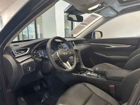Used 2022 INFINITI QX50 Luxe AWD/4WD image 19