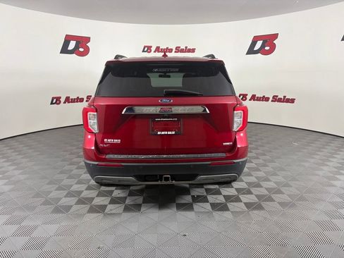 Used 2020 Ford Explorer XLT w/ Equipment Group 202A AWD/4WD image 6