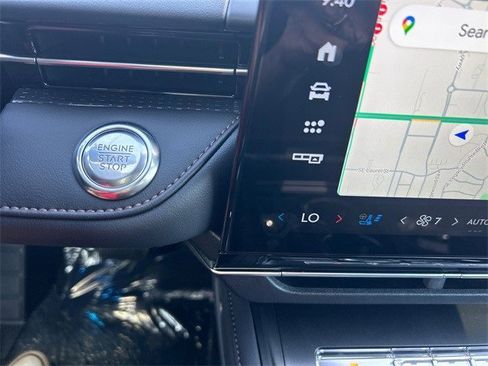 New 2025 Lincoln Nautilus Reserve w/ Jet Appearance Package image 32