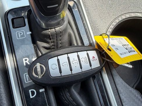 Used 2024 Nissan Altima 2.5 S FWD image 12