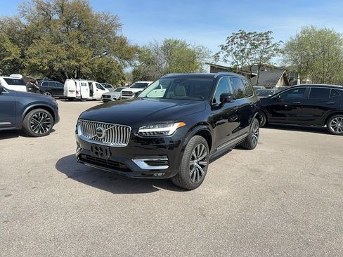 Used 2023 Volvo XC90 B5 Plus w/ Protection Package AWD/4WD image 2
