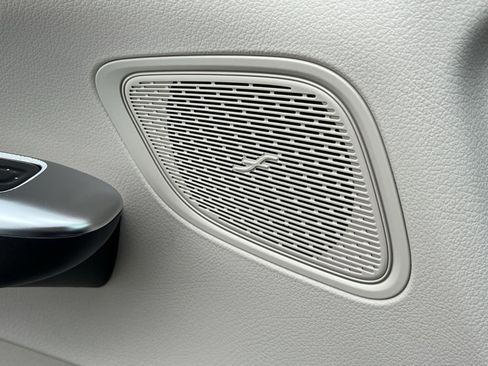 New 2026 Mercedes-Benz GLC 300 4MATIC image 34