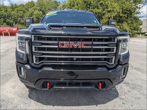 Used 2021 GMC Sierra 2500 AT4 w/ AT4 Preferred Package AWD/4WD image 9