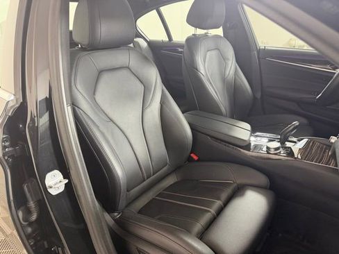 Used 2023 BMW 530i xDrive AWD/4WD image 24