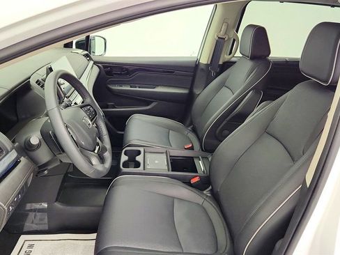 Used 2026 Honda Odyssey Elite image 21