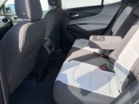 Used 2020 Chevrolet Equinox LS w/ LPO, Cargo Package image 17