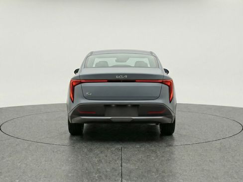 Used 2025 Kia K4 FWD image 7
