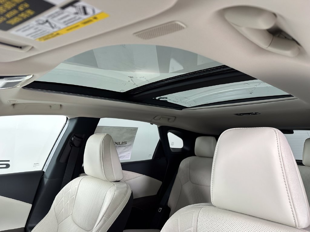 New 2026 Lexus RX 350 AWD image 4