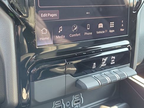 New 2026 RAM 1500 Big Horn image 34