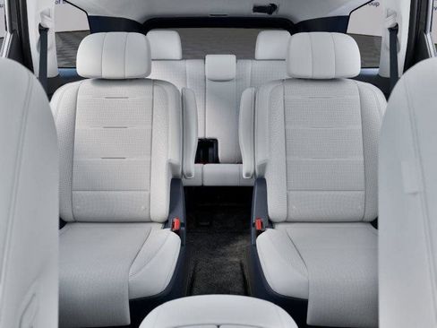 New 2026 Hyundai Palisade Calligraphy FWD image 12