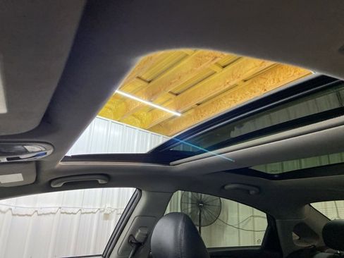 Used 2014 Hyundai Sonata Limited w/ Technology Package 05 image 27