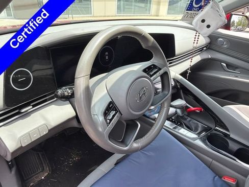 Certified 2023 Hyundai Elantra SEL w/ Convenience Package FWD image 6