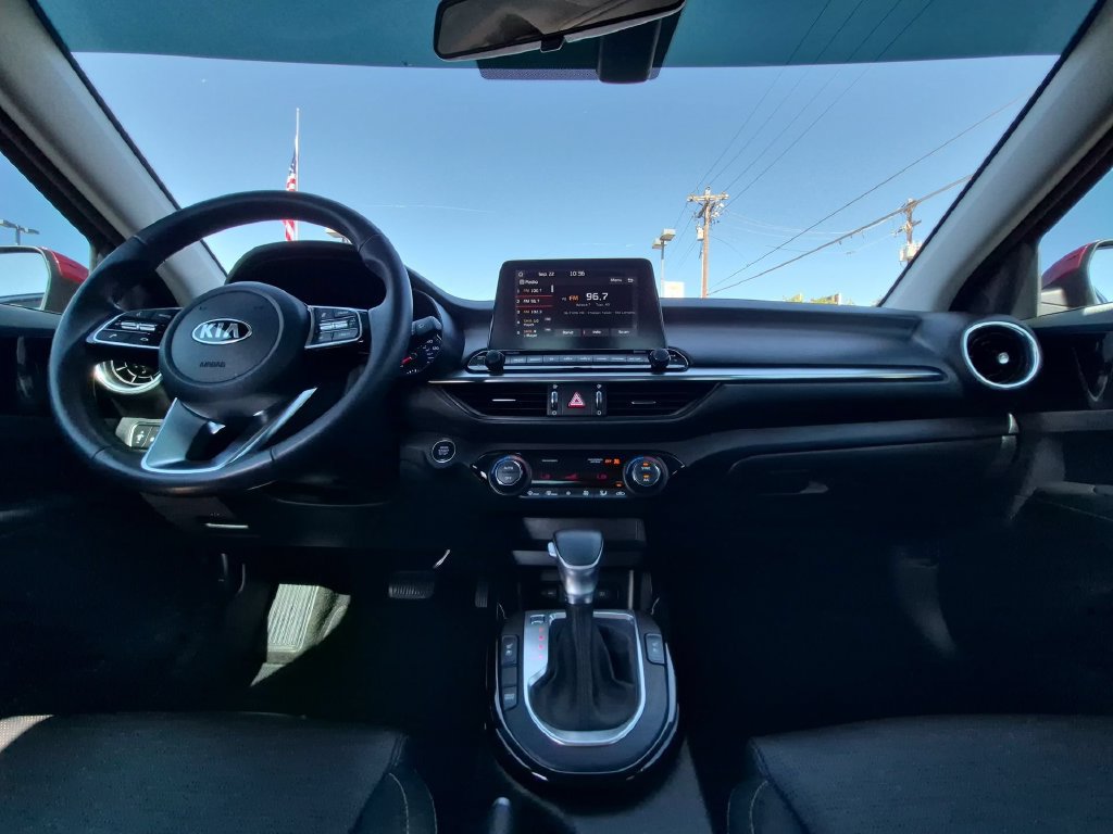 Used 2020 Kia Forte EX FWD image 2
