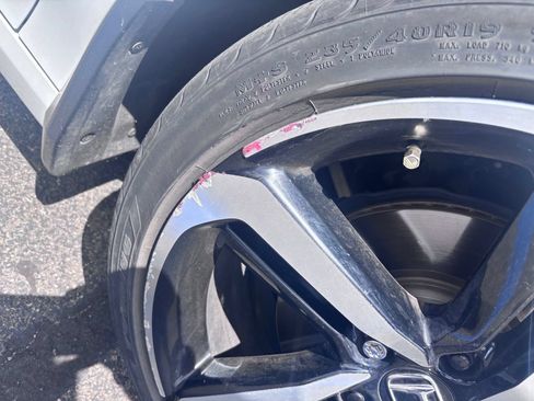 Used 2018 Honda Accord Sport image 5