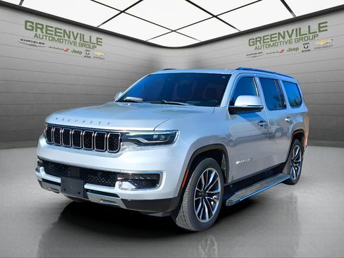 Used 2022 Jeep Wagoneer Series III w/ Premium Group I RWD image 1
