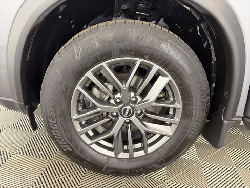 Certified 2023 Nissan Rogue S AWD/4WD image 13