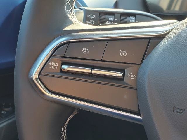 New 2026 Chevrolet Equinox EV LT AWD/4WD image 13