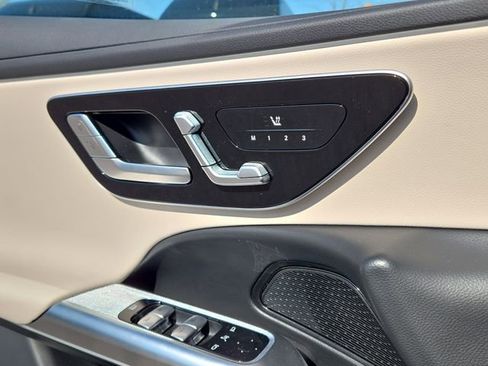 New 2026 Mercedes-Benz E 350 4MATIC Sedan image 19