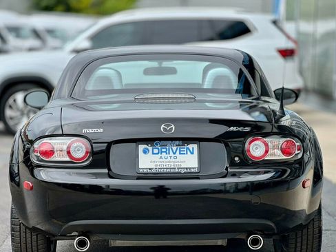 Used 2007 MAZDA MX-5 Miata Grand Touring w/ Premium Pkg image 4