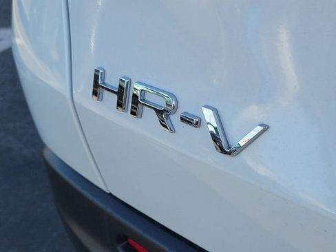 New 2026 Honda HR-V LX image 6