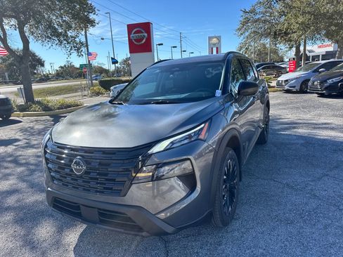 New 2026 Nissan Rogue Dark Armor image 3