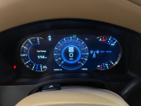 Used 2019 Cadillac Escalade Platinum AWD/4WD image 13
