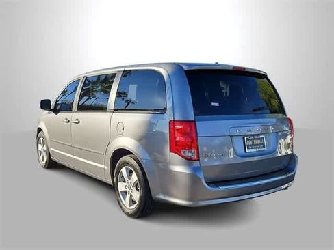 Used 2013 Dodge Grand Caravan SE image 6