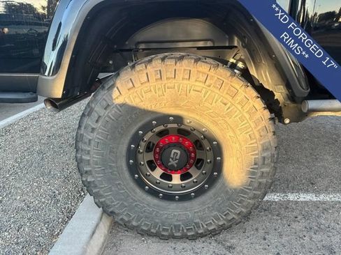 Used 2020 Jeep Gladiator Rubicon AWD/4WD image 9