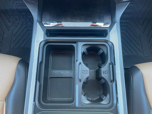 Certified 2024 Ford F250 Lariat w/ Chrome Package image 16