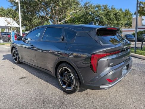 New 2026 Kia K4 EX FWD image 4