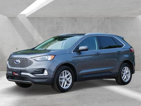 Certified 2024 Ford Edge SEL w/ Convenience Package AWD/4WD image 6