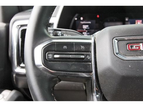 Used 2024 GMC Canyon Elevation w/ Convenience Package RWD image 16
