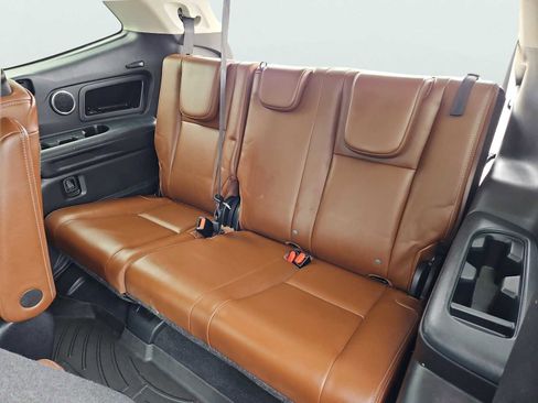 Used 2020 Subaru Ascent Touring image 38