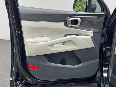 Used 2023 Kia Sorento S w/ Panoramic Sunroof Package FWD image 41