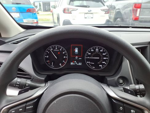 Certified 2025 Subaru Impreza 2.0i Sport AWD/4WD image 11