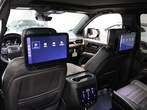 New 2026 GMC Yukon XL Denali Ultimate AWD/4WD image 69